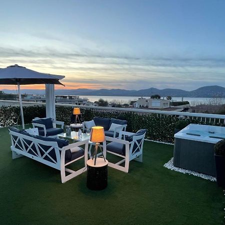 דירות Saint Tropez Sea View Penthouse מראה חיצוני תמונה