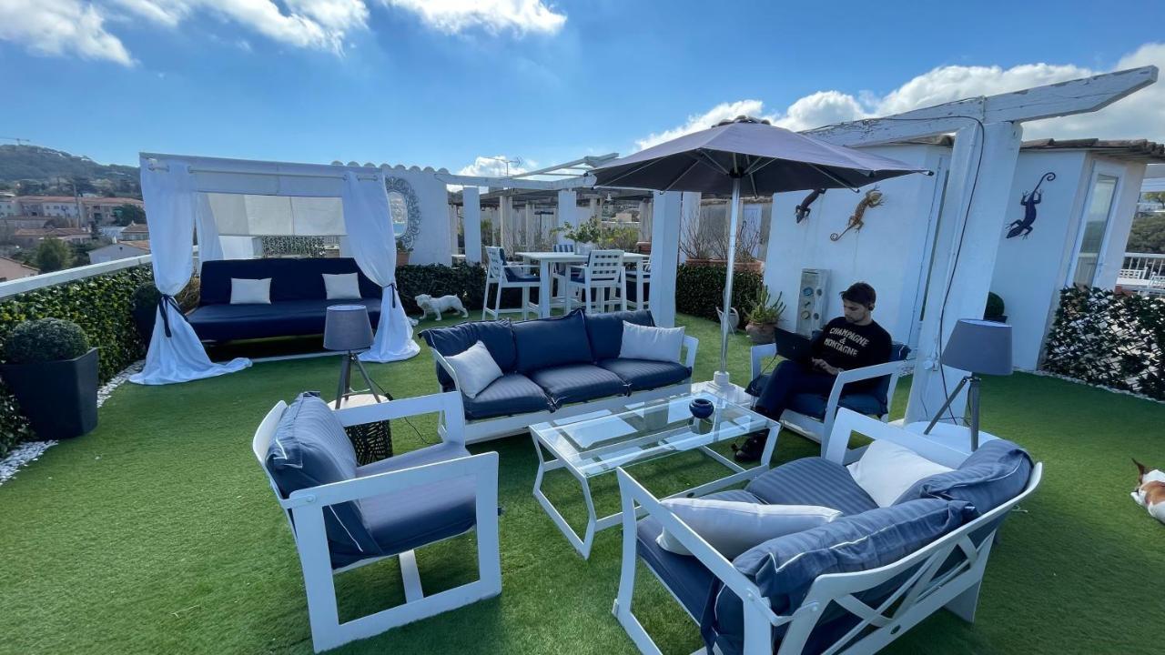 דירות Saint Tropez Sea View Penthouse מראה חיצוני תמונה