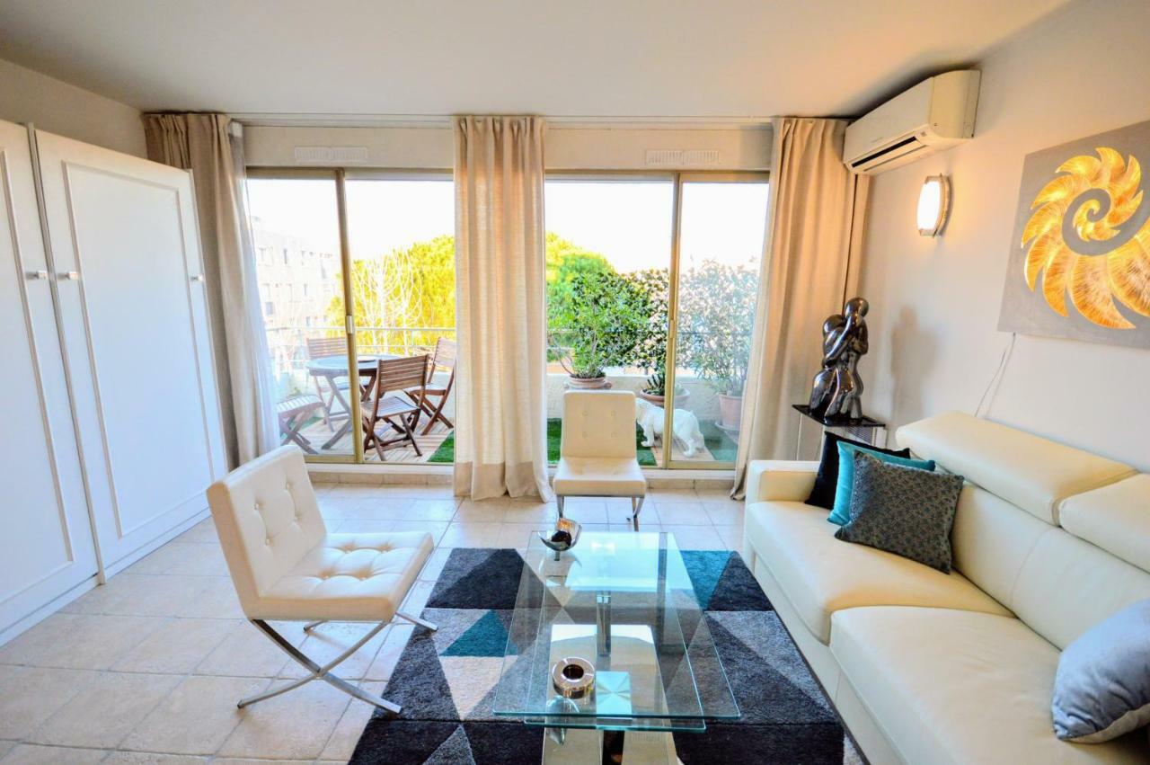דירות Saint Tropez Sea View Penthouse מראה חיצוני תמונה
