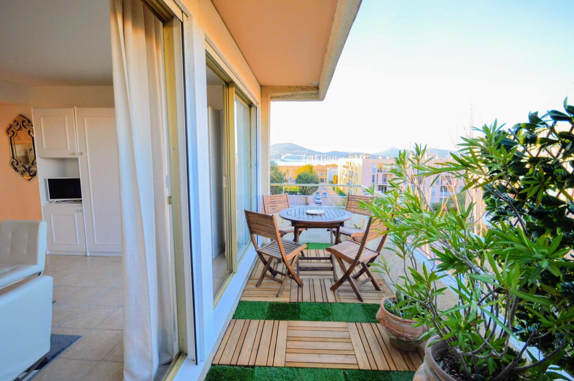 דירות Saint Tropez Sea View Penthouse מראה חיצוני תמונה